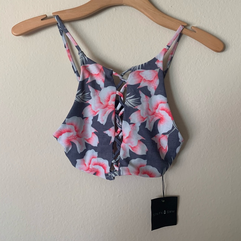 Stone Fox Swim Iver Top